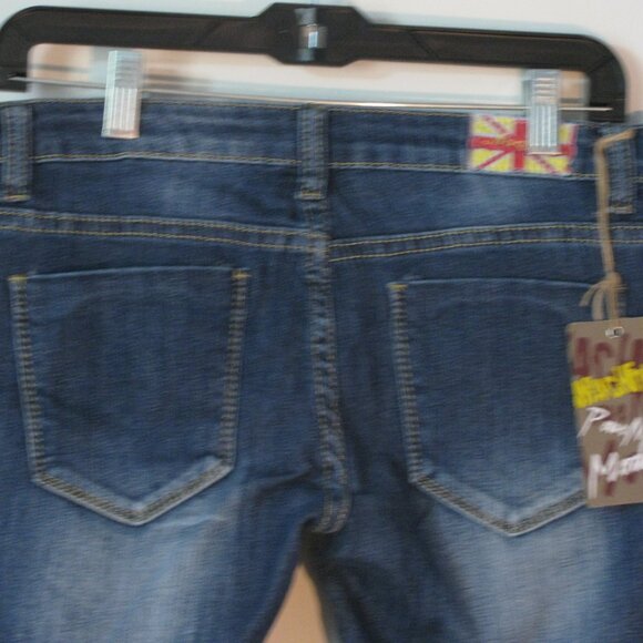 Machine Pour Neuf Mode Jeans Size 11 Juniors Tons of Bling Crystals Distressed - Picture 6 of 8